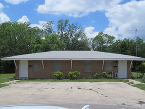 800-812 Pecan Cir in Killeen, TX - Building Photo - Building Photo