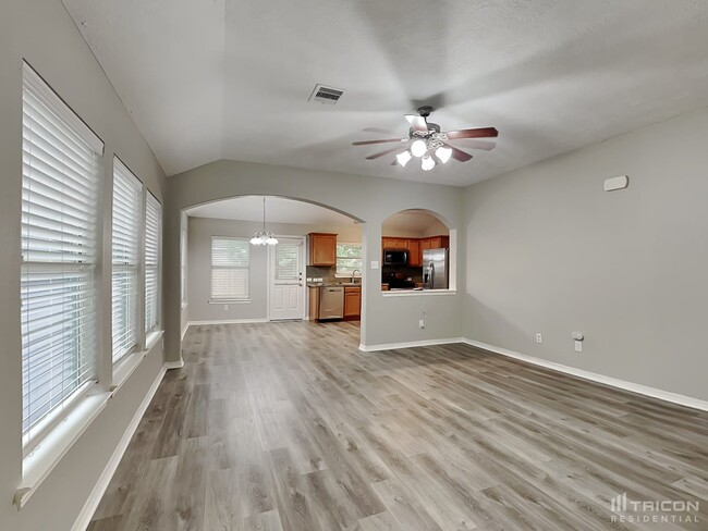 6207 Borage St in Crosby, TX - Building Photo - Building Photo
