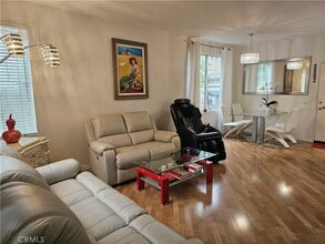 1126 Rosewalk Way in Pasadena, CA - Building Photo - Building Photo