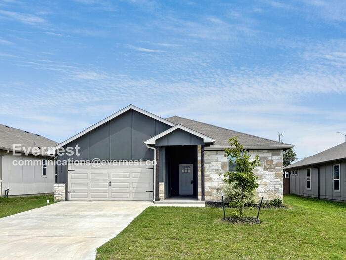 2119 Hornbeam St in Temple, TX - Foto de edificio