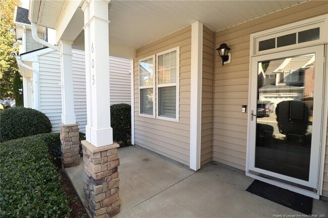 605 Courthouse Dr in Morrisville, NC - Building Photo - Building Photo