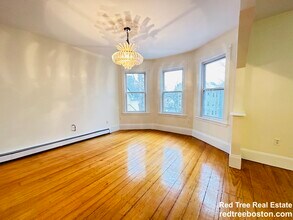 47R Creighton St, Unit R in Boston, MA - Building Photo - Building Photo