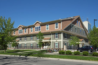 City Place Ann Arbor in Ann Arbor, MI - Foto de edificio - Building Photo