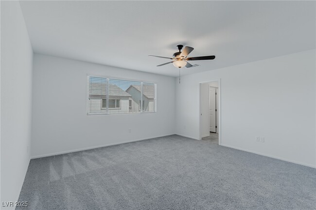property at 7542 Dawn Lndg Ave