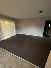 1269 London Ave in Spring Hill, FL - Building Photo - Building Photo