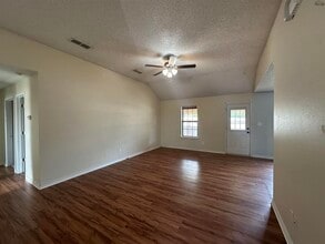 4314 Grandview W in Wichita Falls, TX - Building Photo - Building Photo