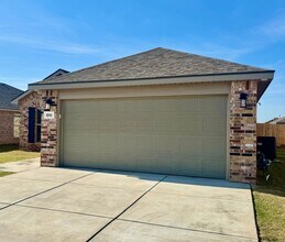 6941 9th St in Lubbock, TX - Building Photo - Building Photo