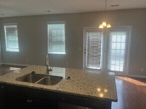 8156 Ronda Dr in North Charleston, SC - Building Photo - Building Photo