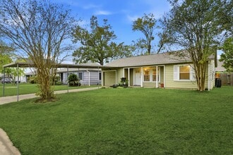 1814 Chantilly Ln in Houston, TX - Building Photo - Building Photo