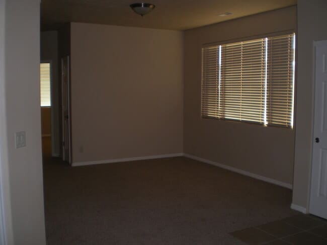 116 Desert Willow Ln in Mesquite, NV - Foto de edificio - Building Photo