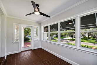 2918 W Coachman Ave in Tampa, FL - Building Photo - Building Photo