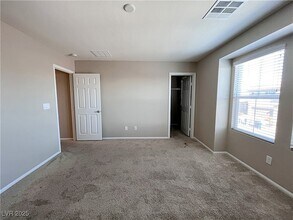 5587 Lushan St in Las Vegas, NV - Building Photo - Building Photo
