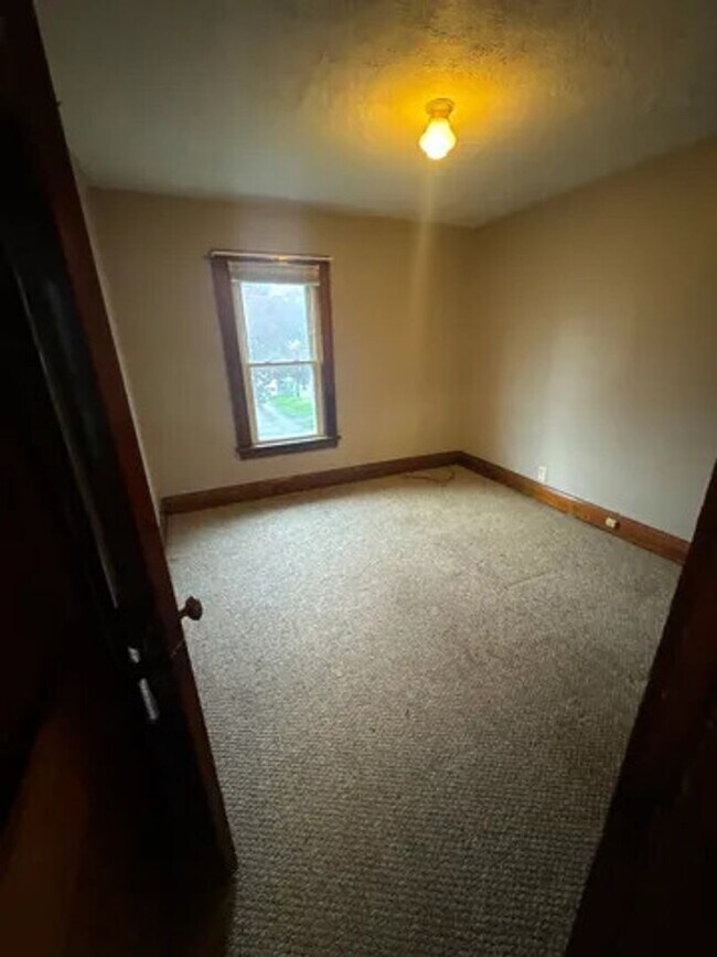 44 E Brookside Ave in Akron, OH - Building Photo - Building Photo