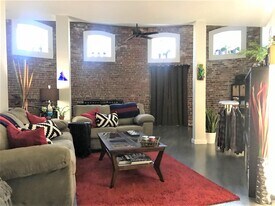 22 Bow St, Unit 13 in Somerville, MA - Building Photo