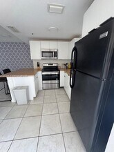 328 NW 12th Ave in Miami, FL - Building Photo - Building Photo