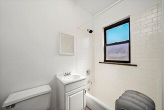 2649 N Spaulding Ave in Chicago, IL - Foto de edificio - Building Photo