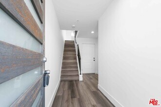 6006 Klump Ave in Los Angeles, CA - Building Photo - Building Photo