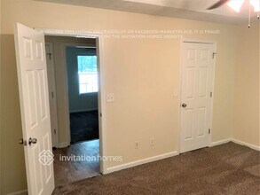 445 Senator Rd in Douglasville, GA - Building Photo - Building Photo