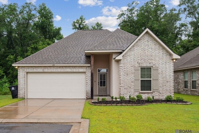property at 840 Palmetto Point Dr