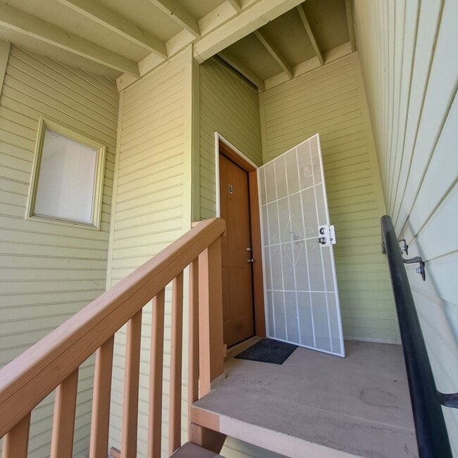 60111 Alta Loma Dr in Joshua Tree, CA - Building Photo - Building Photo