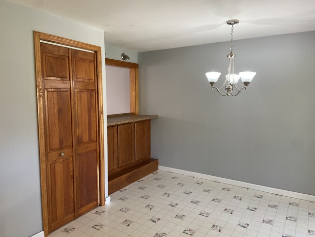 6261 Wynmoor Dr in Cicero, NY - Building Photo - Building Photo