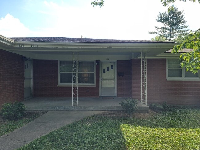 1127 Aebersold Dr, Unit 1127
