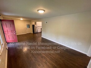5311 Reeds Rd in Mission, KS - Building Photo - Building Photo