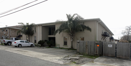 308 Live Oak St in Metairie, LA - Building Photo - Building Photo