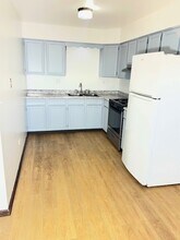 798 Pleasant Dr, Unit 3 in South Elgin, IL - Building Photo - Building Photo