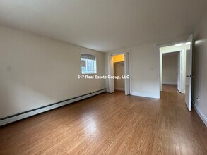 90 Gardner St in Boston, MA - Building Photo - Building Photo