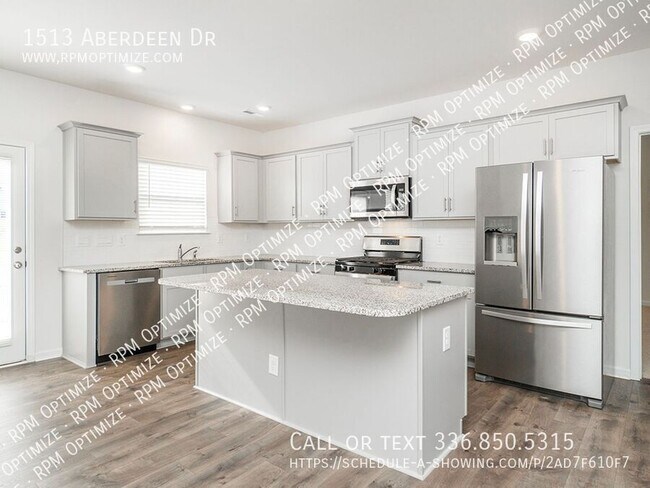 1513 Aberdeen Dr in Mebane, NC - Building Photo - Building Photo