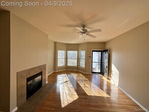25628 Portico Ln in Novi, MI - Building Photo - Building Photo