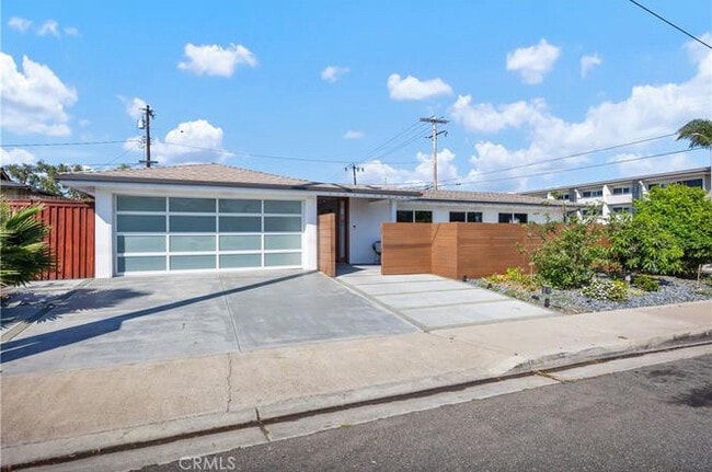 property at 496 E 16th St