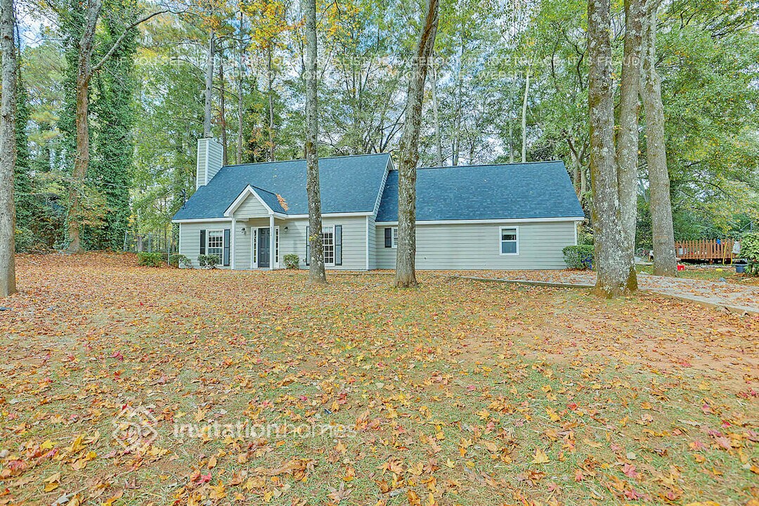4764 Fellsridge Dr in Stone Mountain, GA - Building Photo