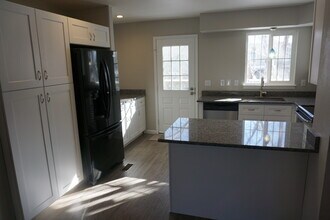 10252 West Dartmouth Avenue in Lakewood, CO - Building Photo - Building Photo