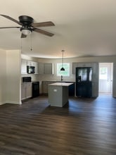 1215 Collins Dr in Burlington, NC - Building Photo - Building Photo