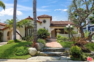 2347 Glendon Ave in Los Angeles, CA - Building Photo