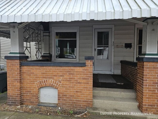 property at 35-37 N 3rd St