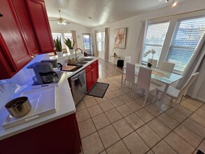 2 Cloverdale and Wheatland in Norman, OK - Building Photo - Building Photo