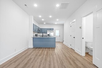 304 Front Rdg Cir in Clarksville, TN - Building Photo - Building Photo