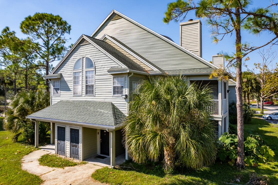 Central Park A MetroWest Condominium in Orlando, FL - Building Photo