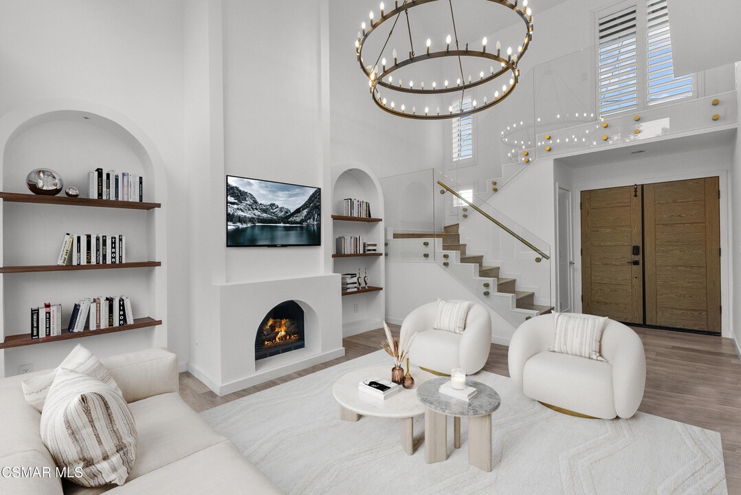 264 Beech Rd in Thousand Oaks, CA - Building Photo
