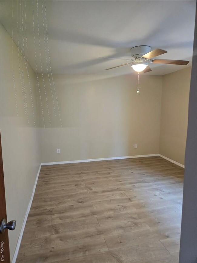 222 Crystal St-Unit -2R in Brooklyn, NY - Building Photo - Building Photo