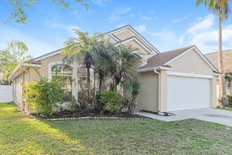 6859 Bouganvillea Crescent Dr in Orlando, FL - Building Photo - Building Photo