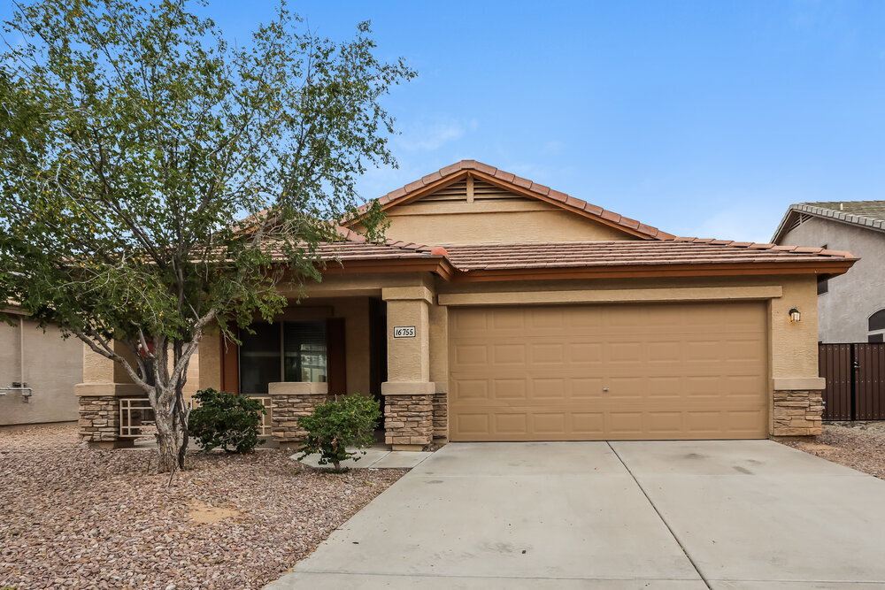 16755 W Polk St in Goodyear, AZ - Building Photo