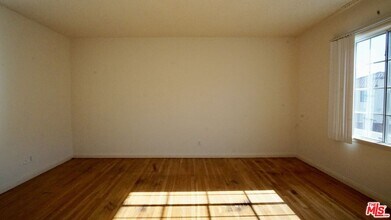 206 S Prospect Ave in Redondo Beach, CA - Building Photo - Building Photo