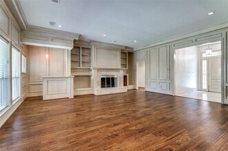 7107 Debbe Dr in Dallas, TX - Building Photo - Building Photo