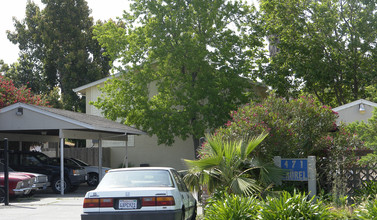 471 Laurel Ave in Hayward, CA - Building Photo - Building Photo