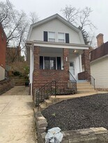 1519 Rutherford Ave in Pittsburgh, PA - Building Photo