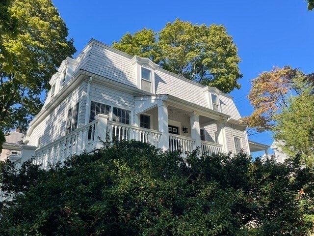6 Parker Ave